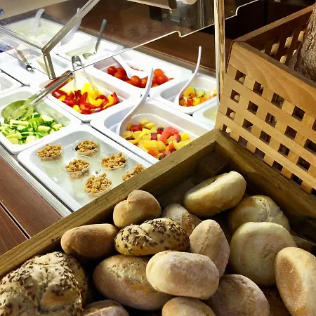 Hotell Park Flora 4*
