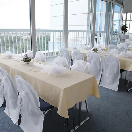 Hotell Park Flora 4*