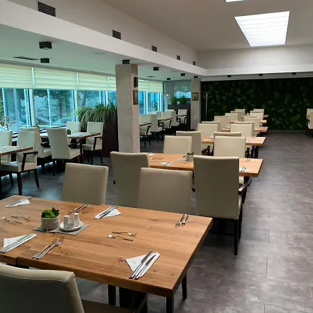 Park Flora Hotel