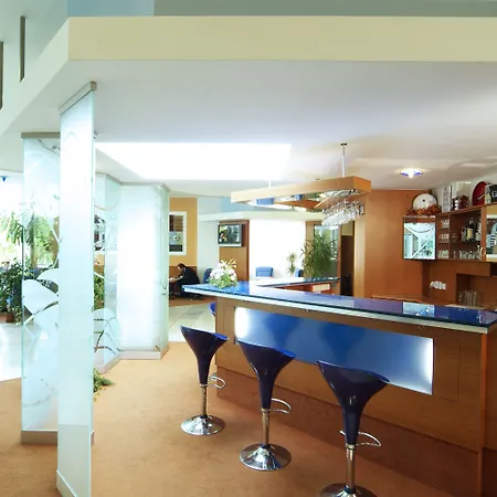 Park Flora ホテル