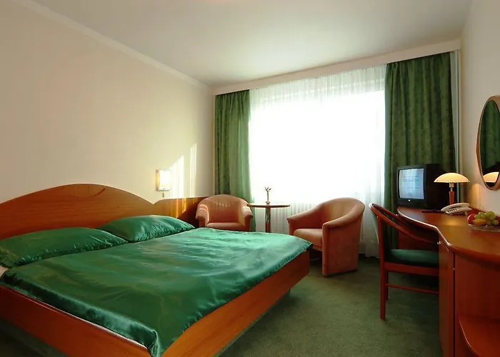 Hotel Park Flora 4*