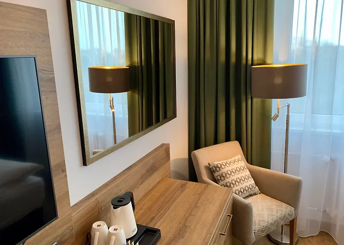 Hotel Park Flora 4*